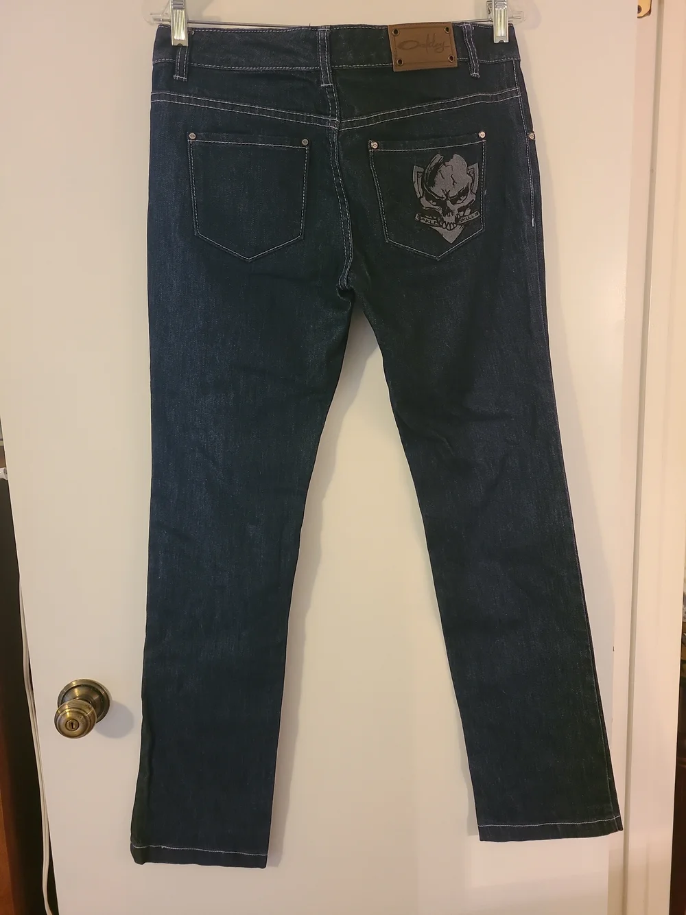 Vintage Oakley Industrial Skull Jeans Women's Size 8 Straight Leg Dark Wash EUC